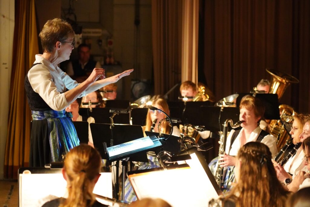 Instagram post from stadtkapelle.lauingen. This post is in position 16.